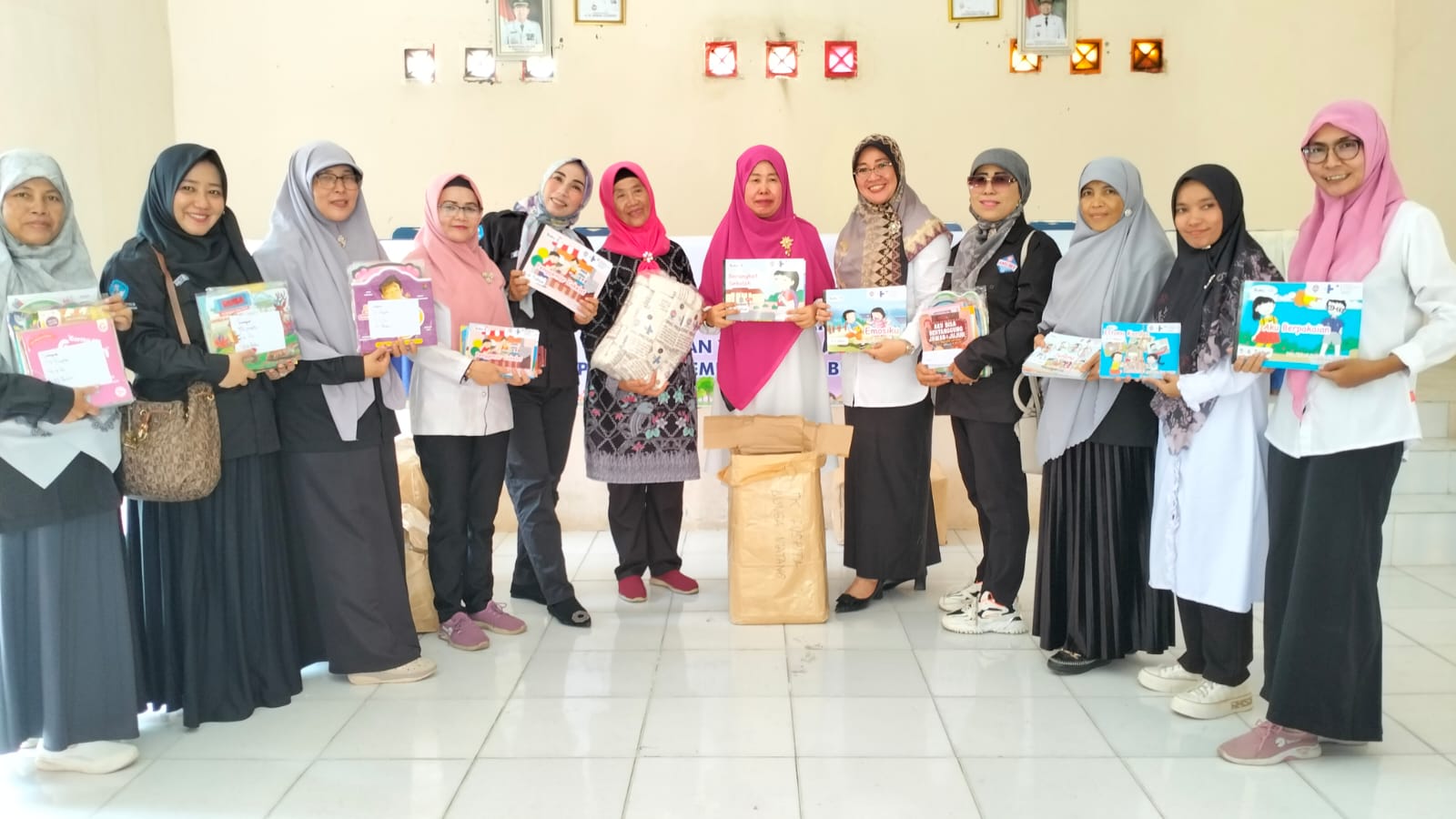 Satuan Paud di Lampura dapat bantuan paket buku dari Yayasan AMURT Indonesia