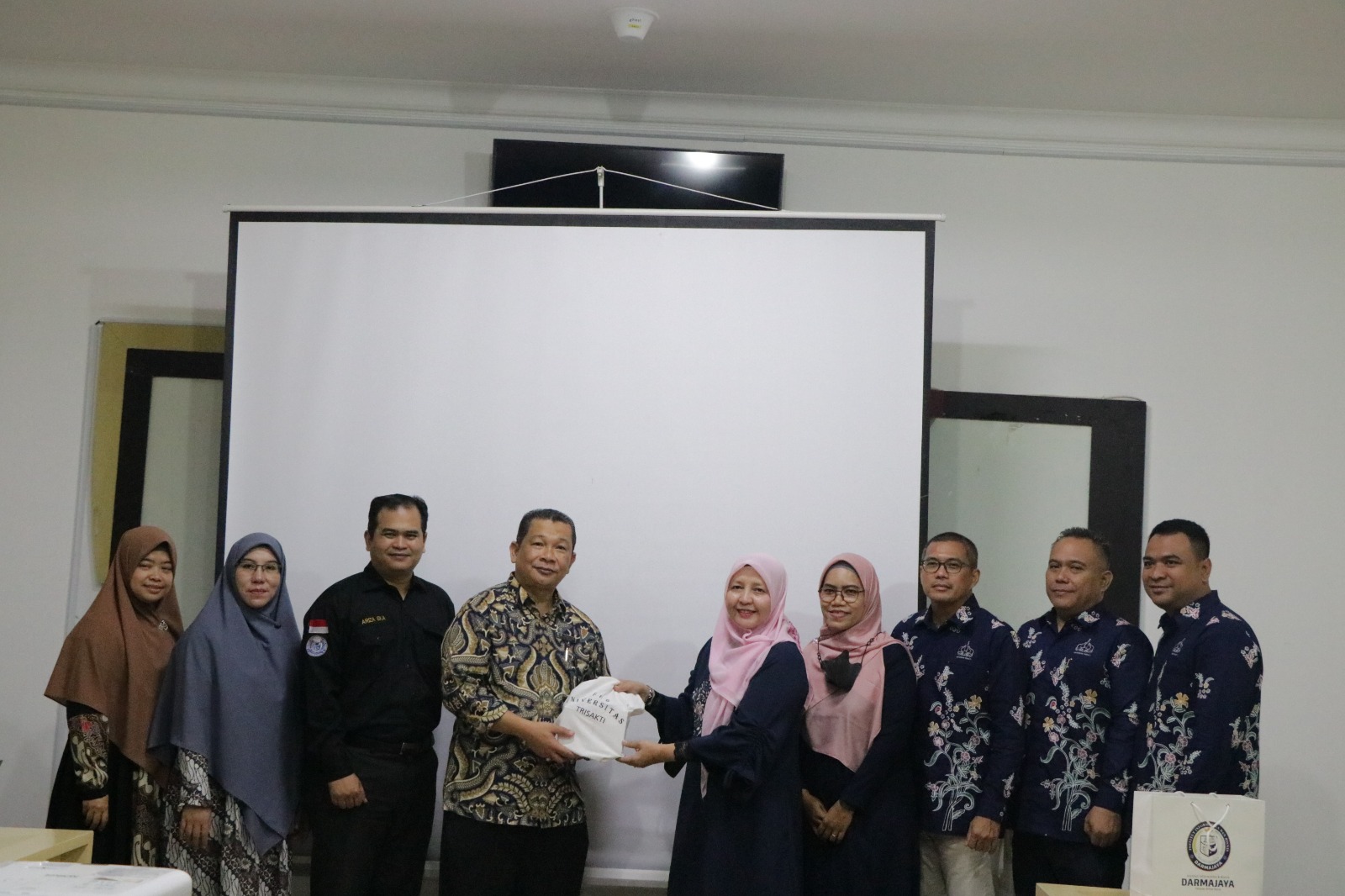 Universitas Trisakti Studi Banding ke IIB Darmajaya