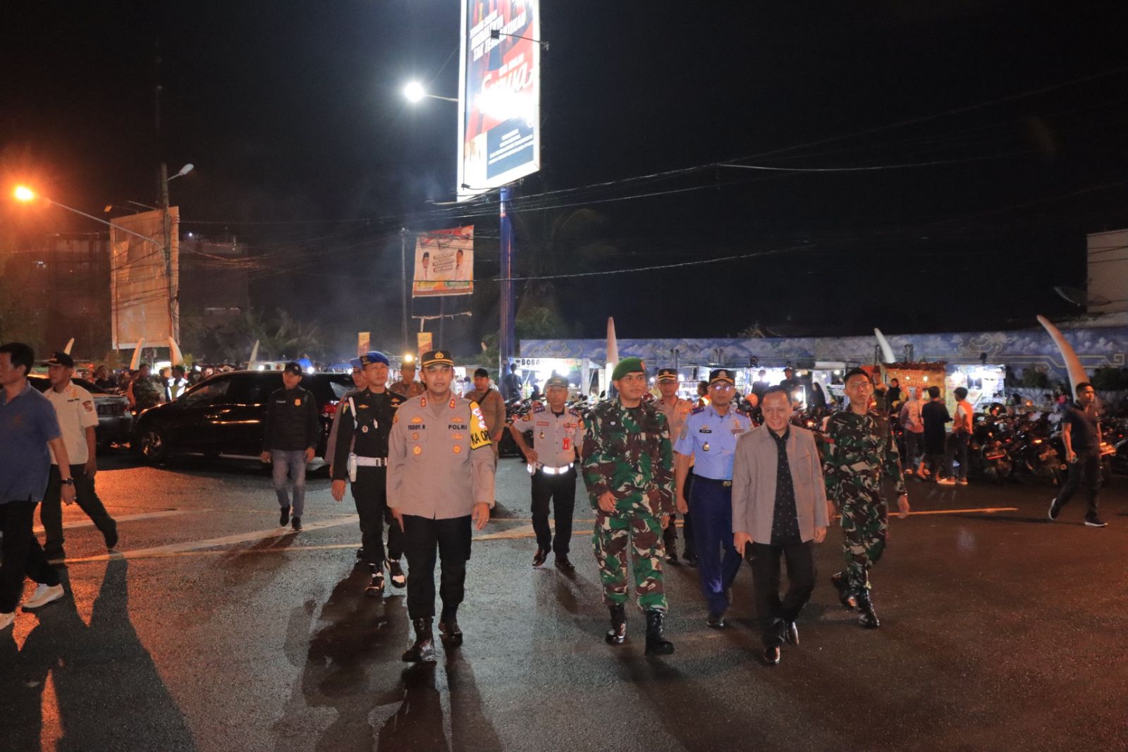Kapolres Lampung Utara Bersama Forkopimda Pantau Pengamanan Malam Tahun Baru 2024
