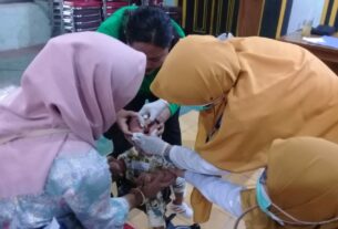Peran Aktif Babinsa Keprabon Dalam Kegiatan Sub Pekan Imunisasi Nasional Polio Tingkat Kota Surakarta