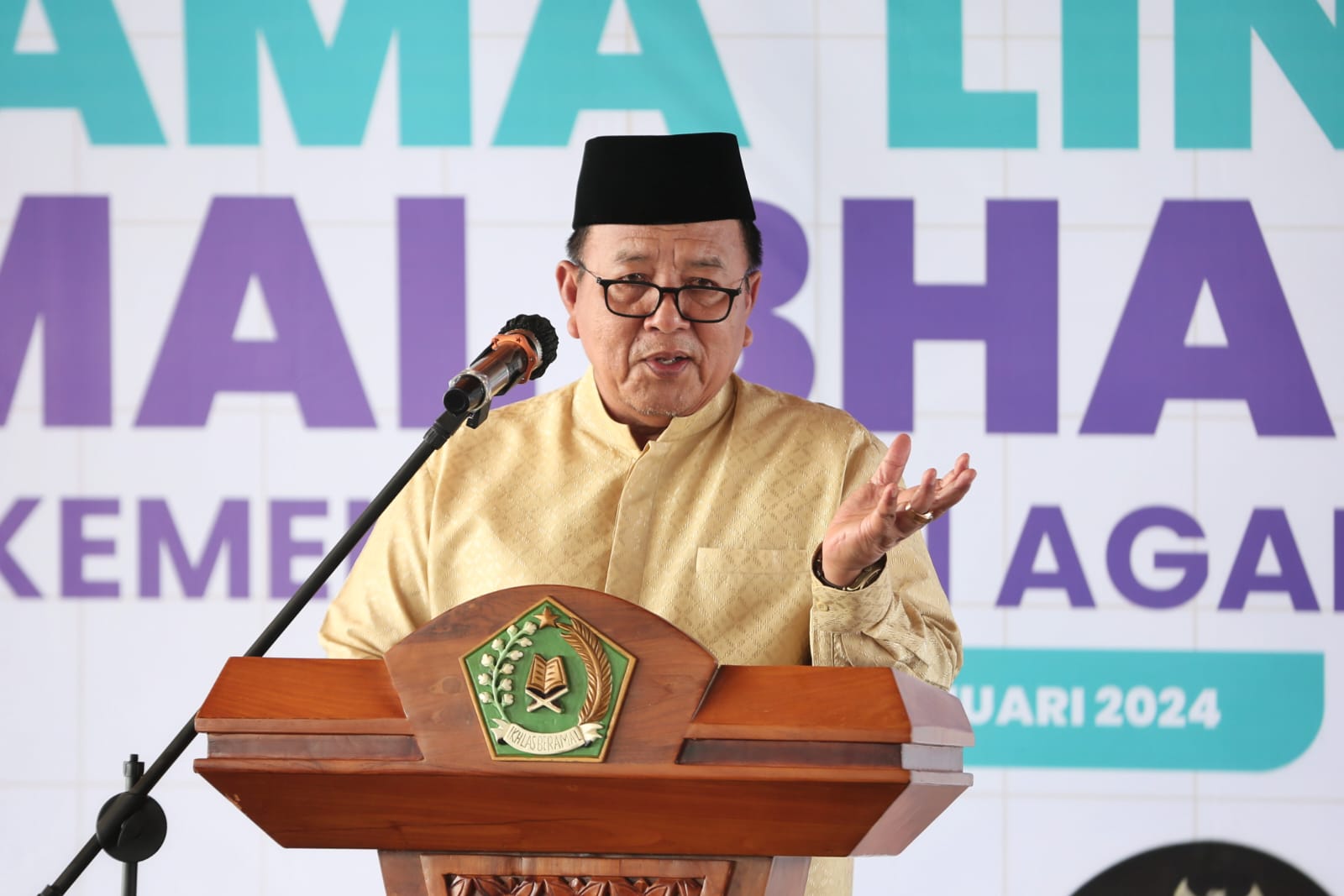 Sambut Tahun Baru 2024, Gubernur Arinal Bersama 5 Pemuka Agama dan Masyarakat Lakukan Doa Bersama Lintas Agama di Menara Siger