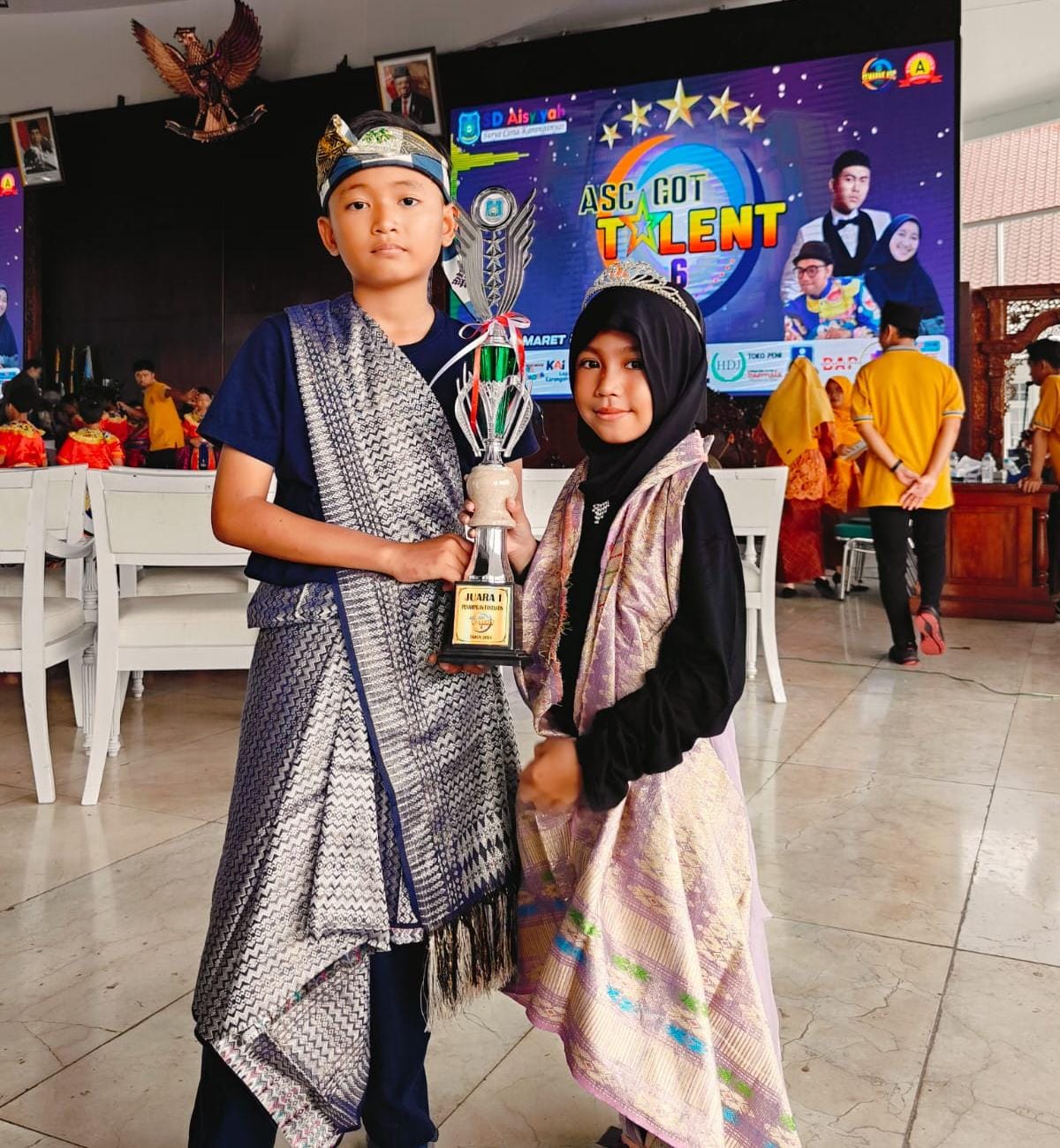 Alif Arjuna Ksatria Mandalika dan Kayyis Srikandi Ratu Kencana Ungu Raih Juara Pertama Aisyiyah Surya Ceria Got Talent Season 6