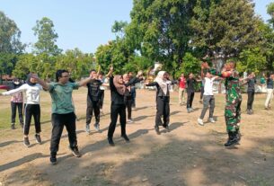 Babinsa Sumber tanamkan Sikap Mental Dan Disiplin Bagi Anggota Karang Taruna