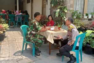Begini Cara Babinsa Tegalharjo Dalam Menjaga Kesehatan Ibu Hamil Dan Anak di Wilayah Binaan
