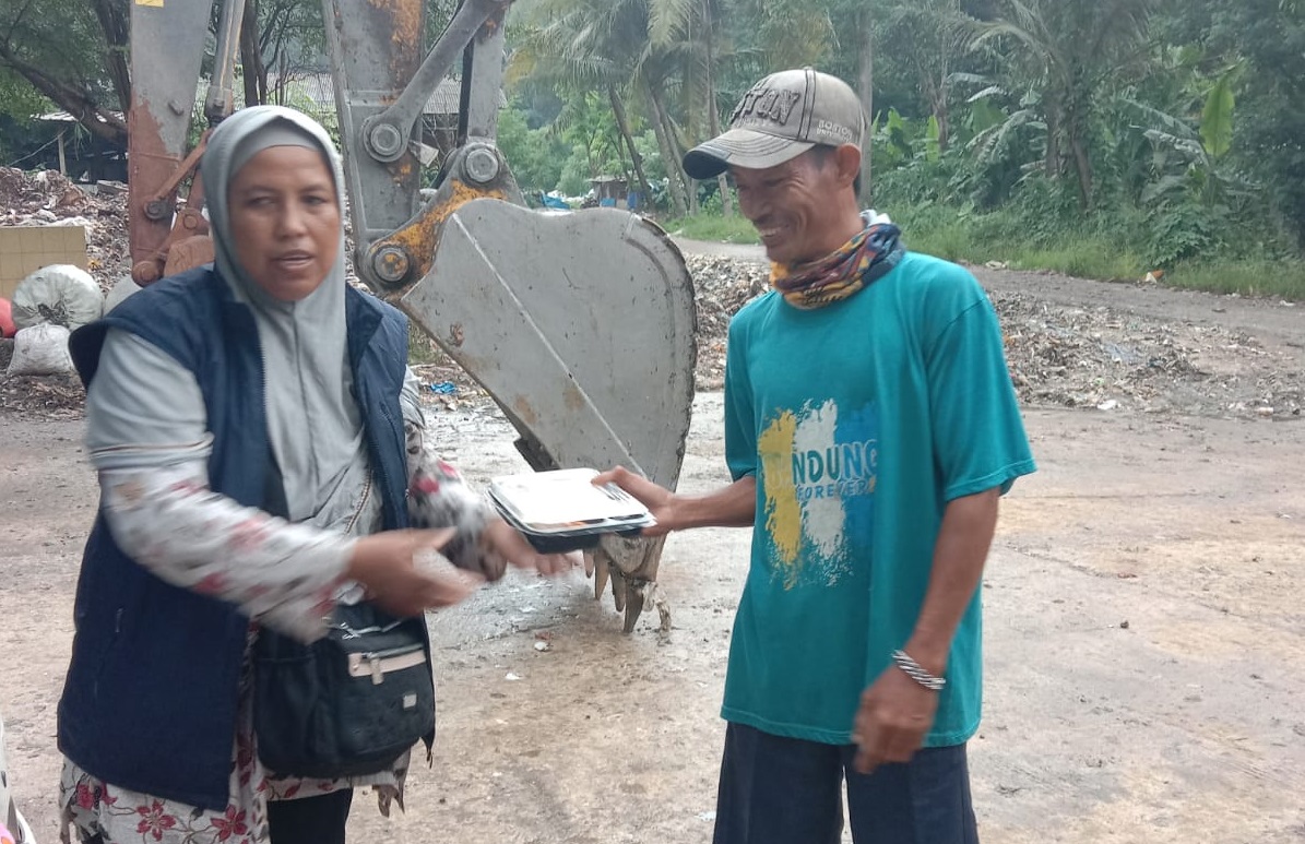 Berbagi Kasih, Yayasan Alfian Husin-IIB Darmajaya Siapkan Takjil dan Makanan Berbuka Selama Ramadhan