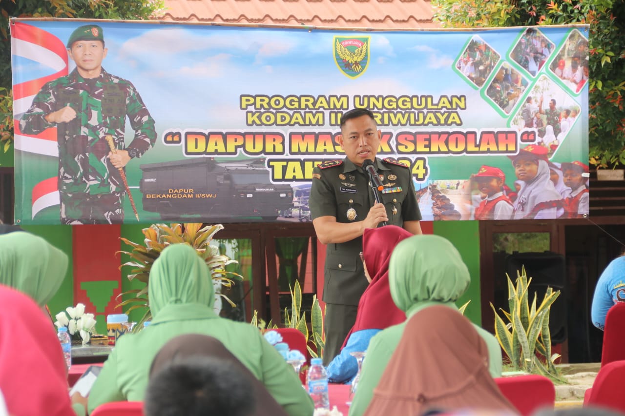 Laksanakan Program Dapur Masuk Sekolah, Kodim 0410/KBL Sasar Sekolah Dasar Tanjung Raya Tingkatkan Gizi Murid