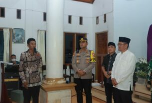 Pastikan Perayaan Paskah Berjalan Aman, Kapolres Lampung Utara Bersama Forkopimda Cek Langsung Pengamanan Gereja