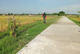 TINGGAL 3HARI PENUTUPAN SATGAS TMMD LAKUKAN PEMELIHARAAN JALAN COR