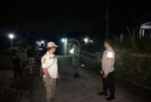 TNI Polri Turun Ke Lokasi Rumah Warga Akibat Puting Beliung