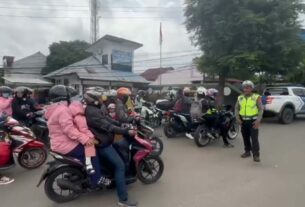 Berikan rasa aman, Polres Lampung Utara Kawal Pemudik Sampai Berbatasan Lampung Tengah,lampungvisual.com