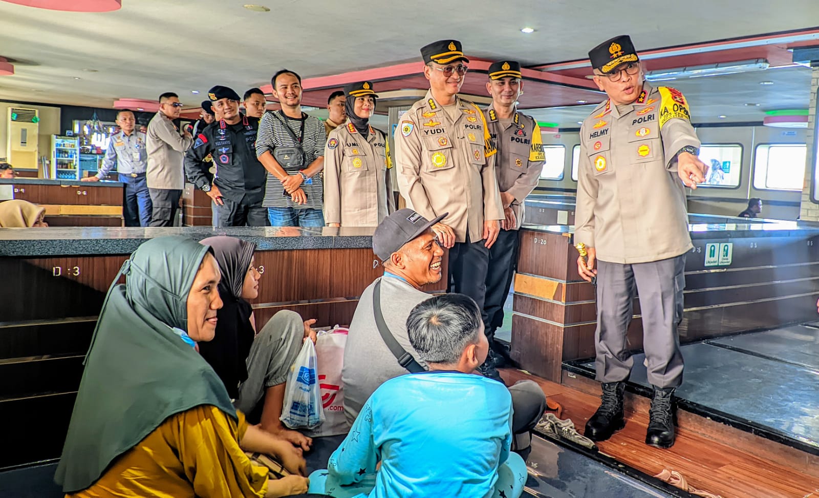 Polda Lampung Siaga di Jalur Mudik: Imbau Pemudik Manfaatkan Pos Pelayanan