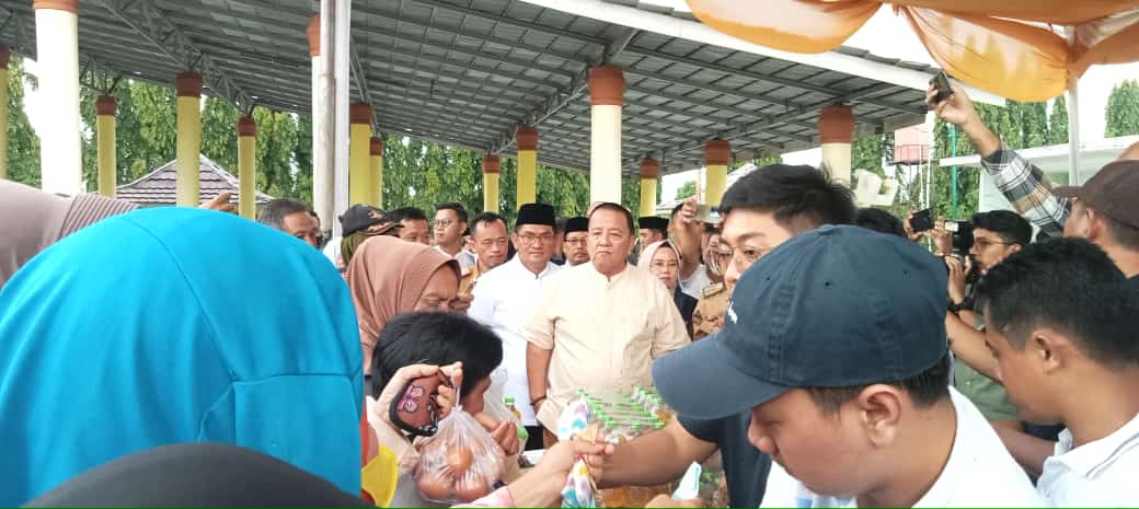 Sambut kedatangan Gubernur Lampung, Pemkab Lampura gelar pasar murah