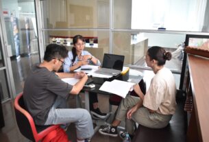 Siapkan Mahasiswa Asing untuk Pidato dan Tes UKBI, IIB Darmajaya Gandeng Kantor Bahasa Lampung