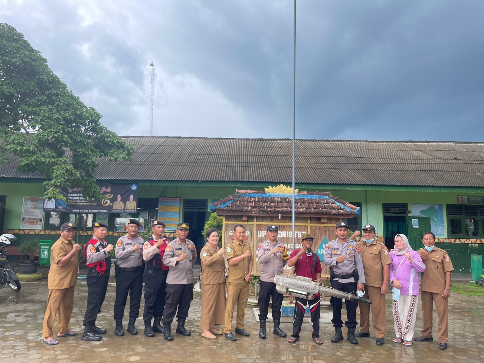 Tulang Bawang Barat Lakukan Fogging di Sekolah Dasar
