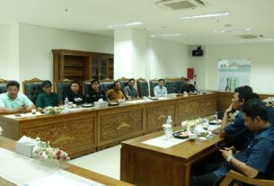 Bupati agus istiqlal jumpa pers terkait kegiatan world surf league(WSL) Krui pro