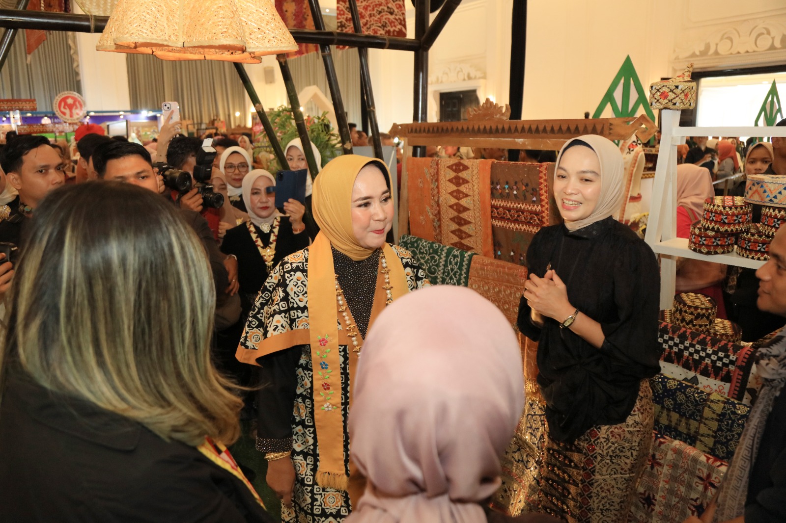 Lampung Craft V Dibuka, Usung Pesona Keindahan Lampung Timur, Gubernur Arinal Dukung Penuh UMKM Lokal Tingkatkan Daya Saing