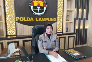 Polda Lampung Himbau Keluarga Untuk Berikan Informasi Keberadaan Pria yang Viral Konsumsi Diduga Sabu