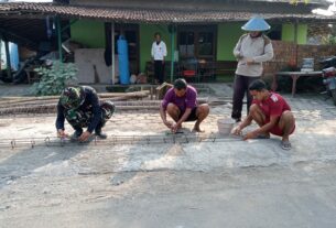 Satgas TMMD Ke 120 Kodim 0726/Sukoharjo Bangun Poskamling Guna Tingkatkan Keamanan Desa