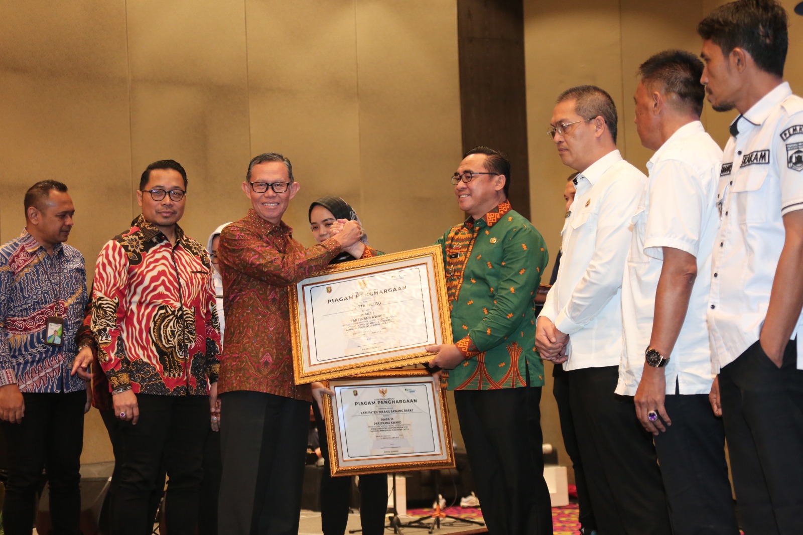 Sekdaprov Fahrizal Hadiri Penyerahan Penghargaan Paritrana Awards Tahun 2023