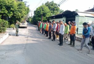"Semangat Dan Pantang Menyerah" Ini Pesan Danramil 01/Laweyan Dalam Apel Pagi Satgas TMMD Sengkuyung Tahap II