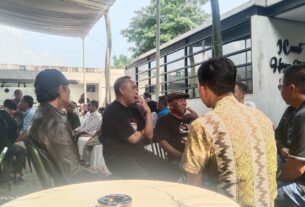 Umar Ahmad Serap Aspirasi Seniman Lampura