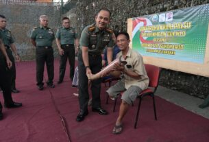 Kodim 0726/Sukoharjo, Yayasan Benih Baik dan relawan We Love Other (WLO) kembali bagikan Kaki Palsu