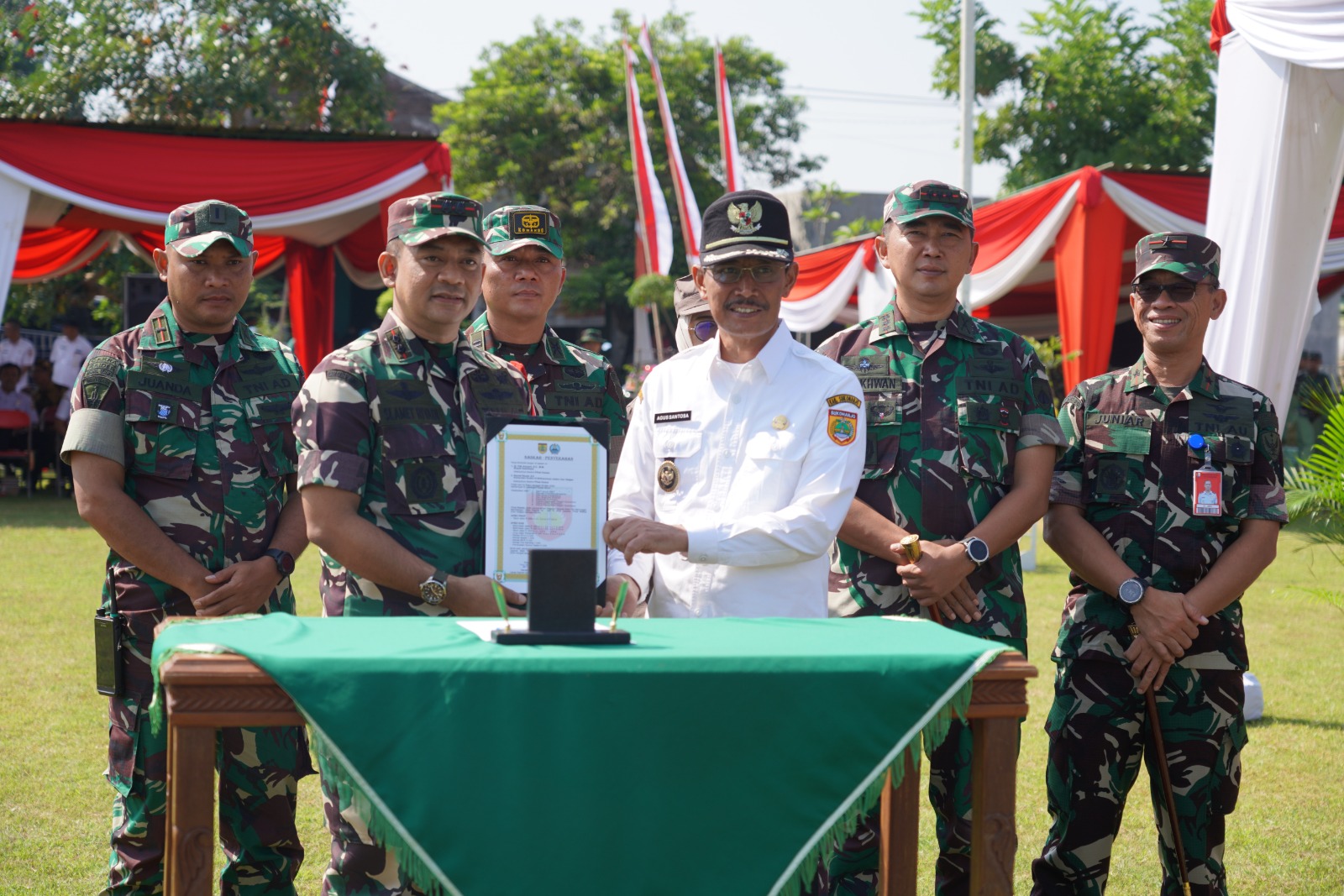 Danrem 074/Warastratama Hadiri Pembukaan TMMD Reg ke-120 Kodim 0726/Sukoharjo