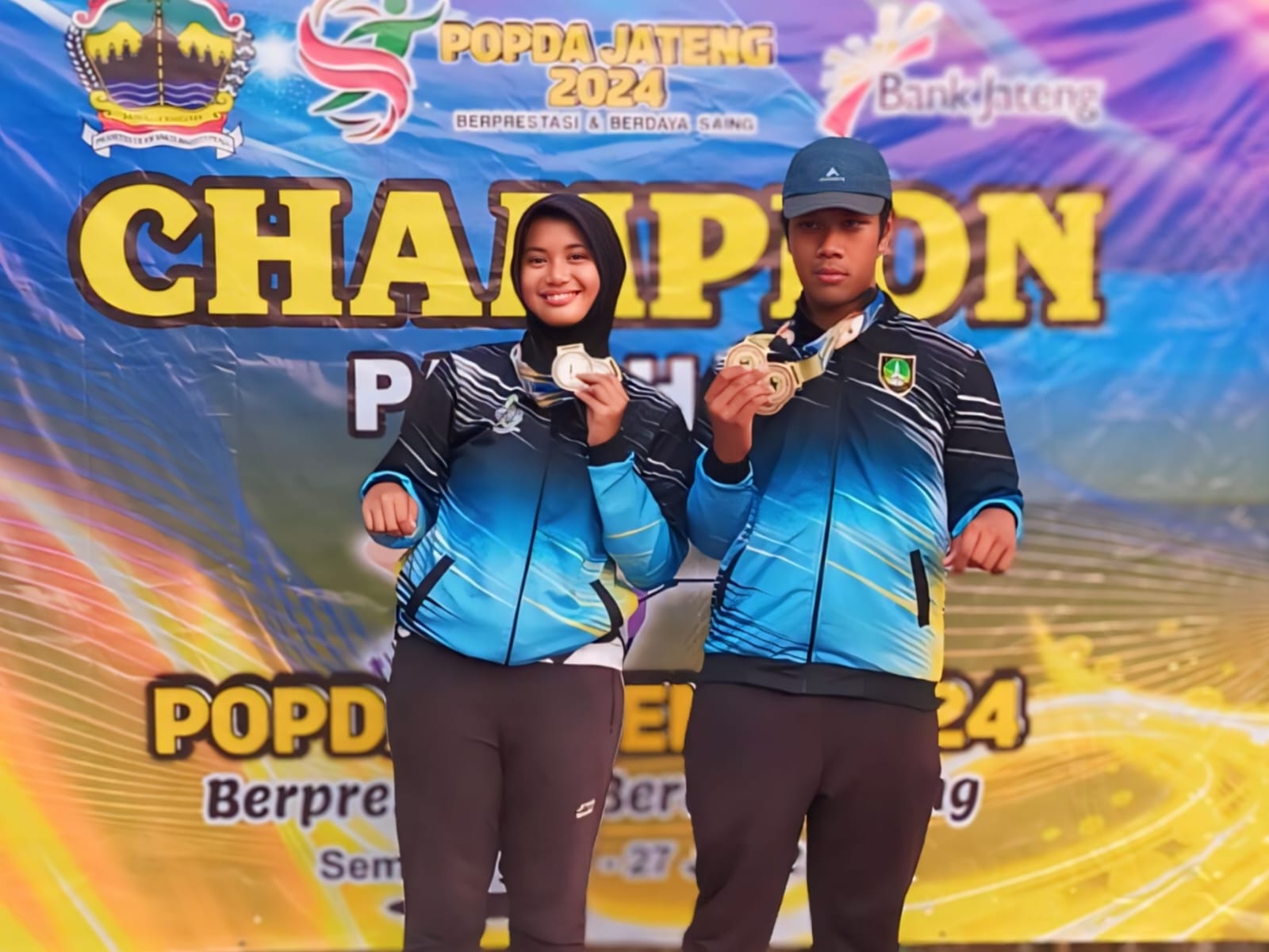 Adila Hermulia Putri & Dimas Maulana Dzaki Kusuma Raih Podium Tertinggi Mix Team Divisi Compound POPDA Propinsi Jawa Tengah 2024