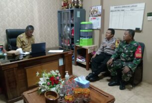 Bahas Deteksi Dan Cegah Dini Situasi Wilayah, Babinsa Dan Bhabinkamtibmas Koordinasi Dengan Lurah