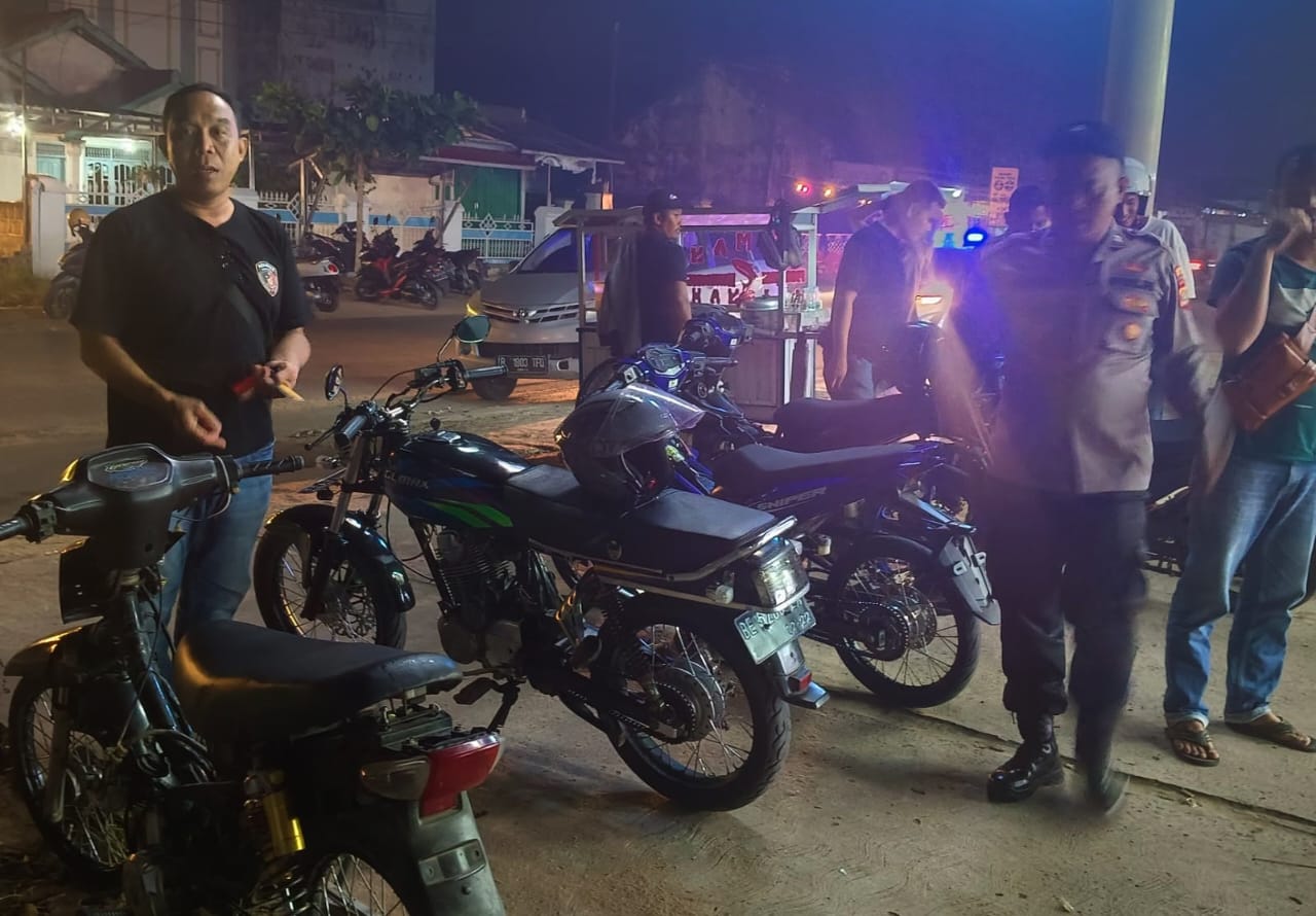 Cegah Aksi Balap Liar di Malam Hari, Polsek Banjar Agung Sita 14 Unit Sepeda Motor Gunakan Knalpot Brong