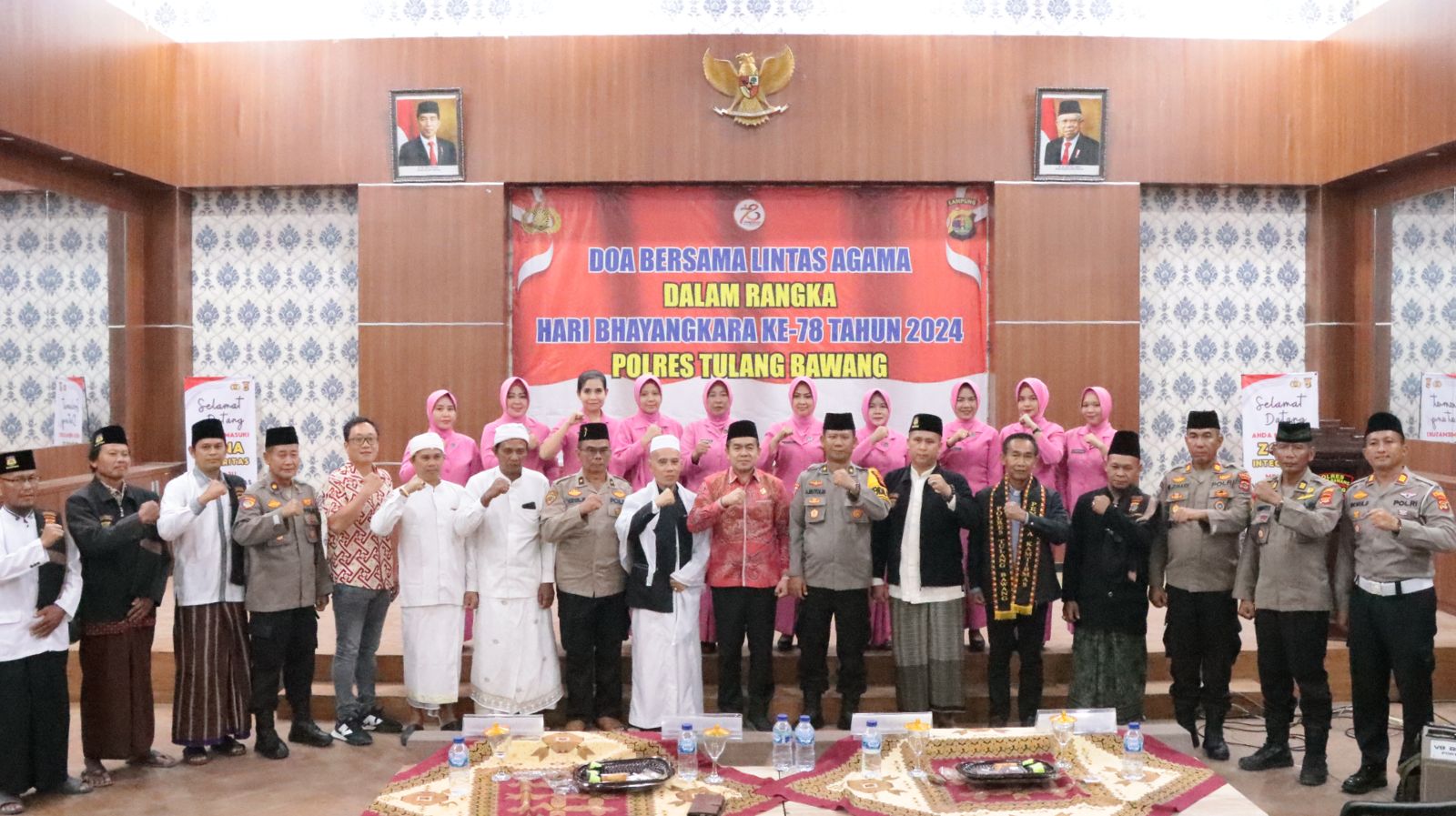 Polres Tulang Bawang Gelar Doa Bersama Lintas Agama Sambut Hari Bhayangkara Ke-78, AKBP James Terangkan Tujuannya