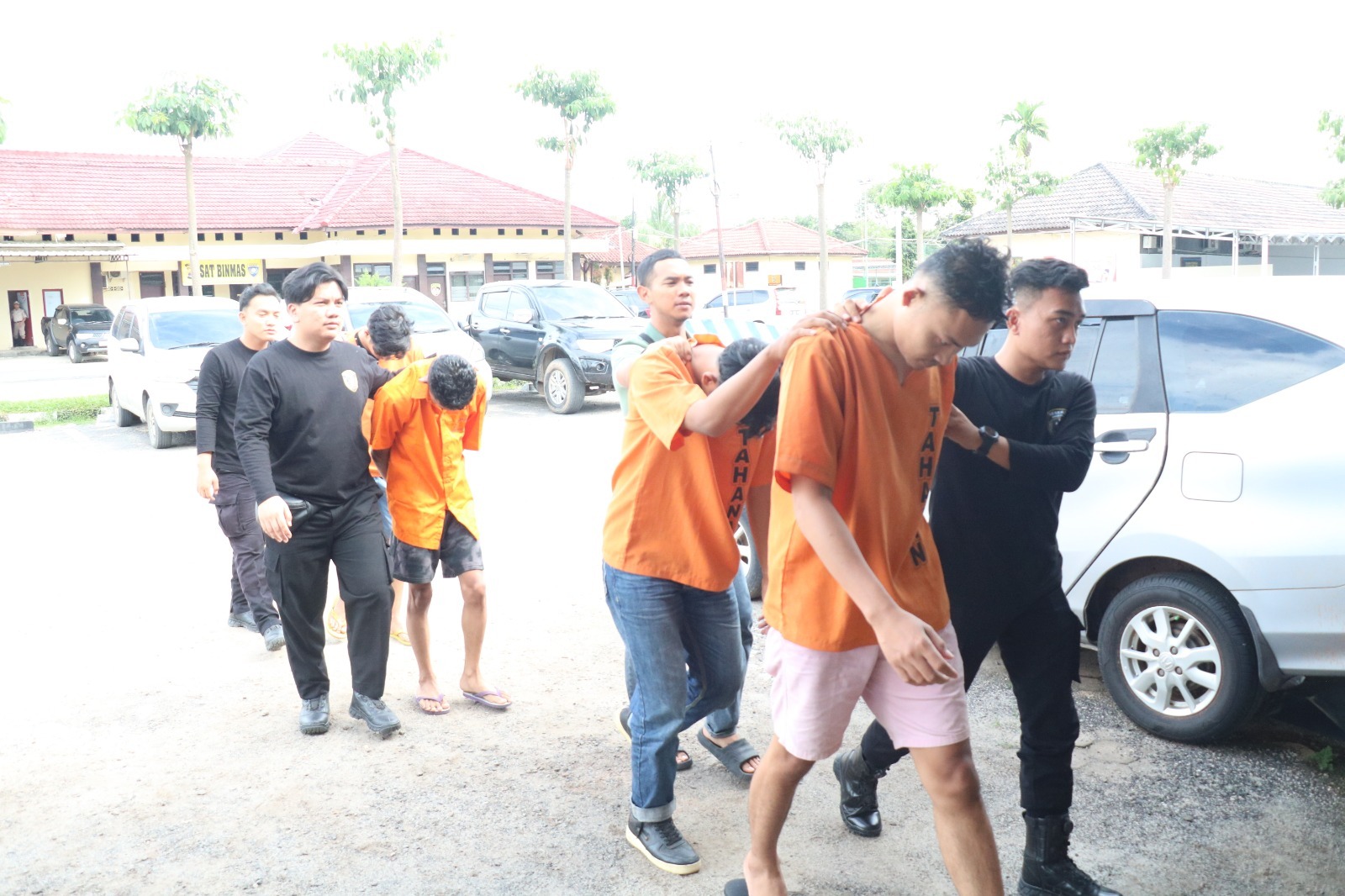 Unit PPA Satreskrim Polres Tulang Bawang Tangkap Empat Pelaku Kekerasan Seksual di Salah Satu Cafe