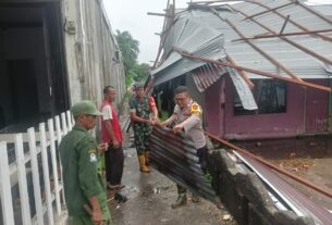 Cuaca Extrime Disertai Angin Kecang, Dandim 0105/Abar Perintahkan Jajaran Babinsa Monitoring Wilayah