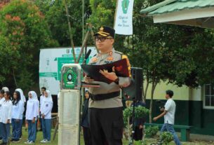 Police Goes To School : Kapolres Tulang Bawang Barat Berikan Himbauan Di SMK Negeri 1 Tulang Bawang Tengah.
