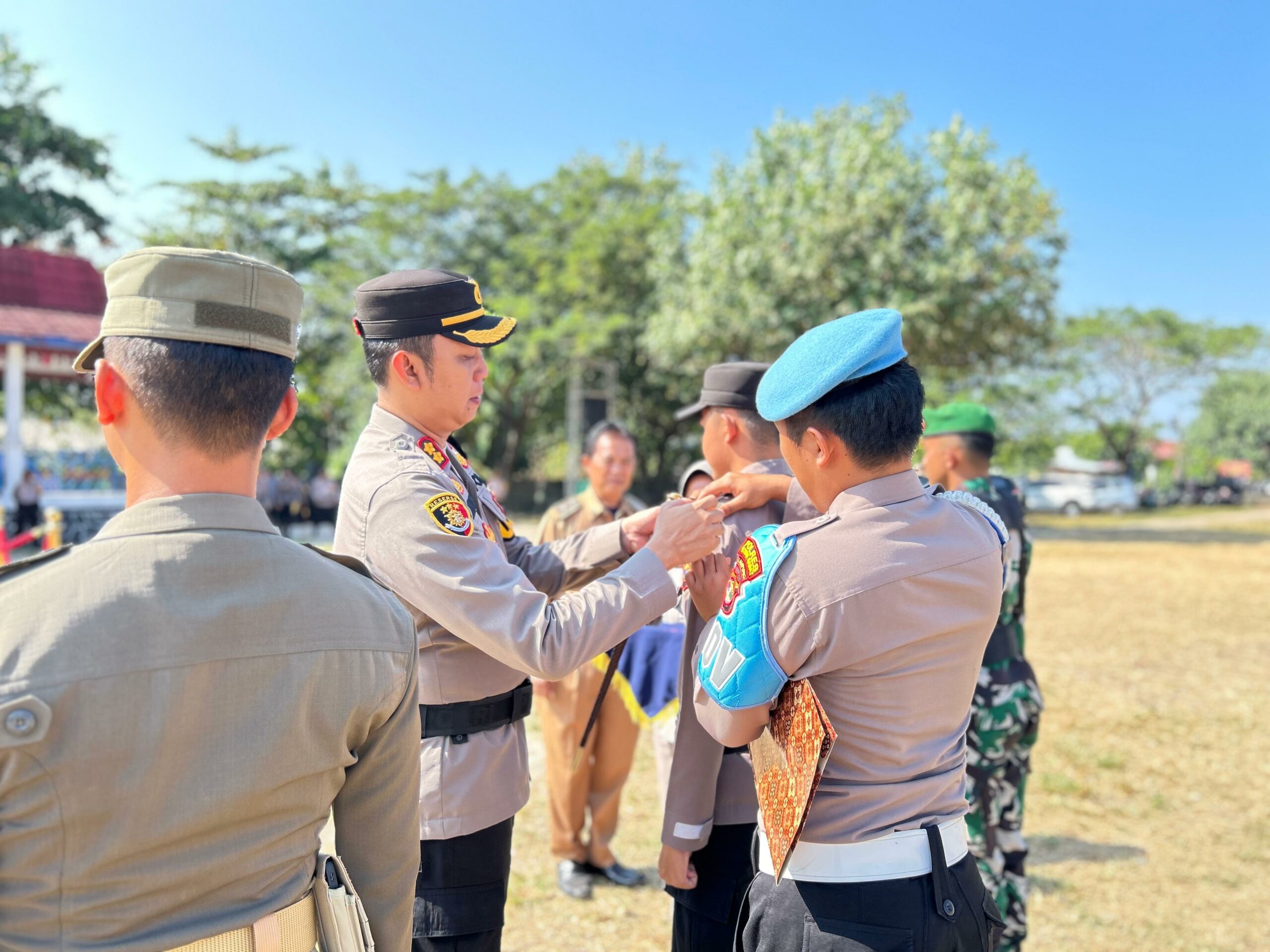 Polres Pesisir Barat Laksanakan Apel Gelar Pasukan Operasi Mantap Praja Krakatau tahun 2024