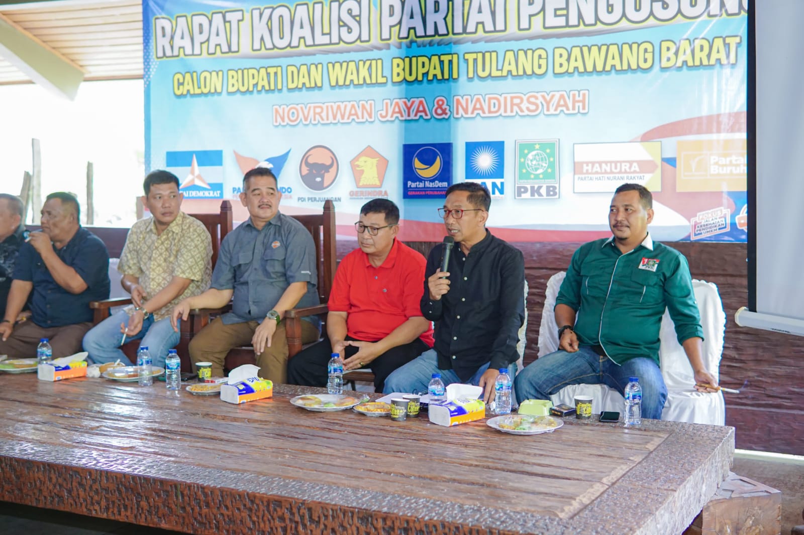 Ribuan relawan cinta tubaba siap hantarkan Nona mendaftarkan ke KPU.