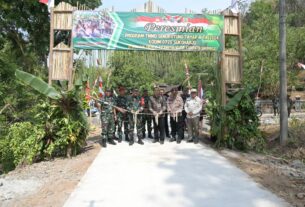 Selesai Tepat Waktu, TMMD Sengkuyung Tahap III Kodim 0726/Sukoharjo ditutup Oleh Dandim 0726/Sukoharjo