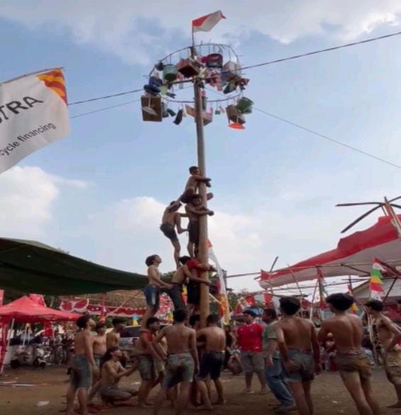 Semarak HUT RI ke-79, FIFGRUOP Cabang Kotabumi adakan berbagai Lomba Tradisional.
