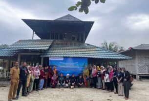 Ekonomi Kreatif Pulau Pahawang: PWK ITERA Melaksanakan Pengabdian