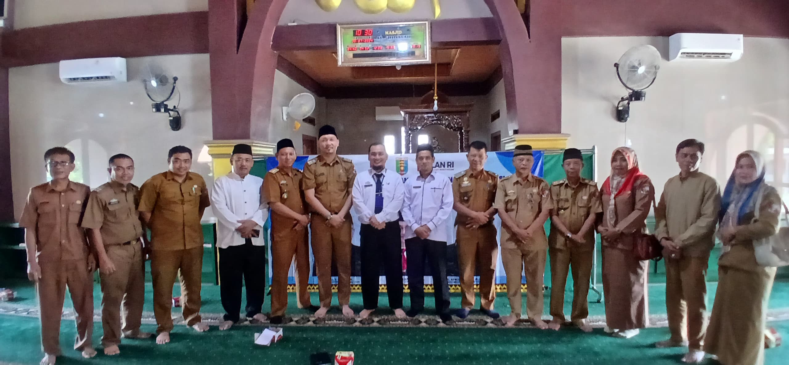 Melalui Program BINKAL, Apriyadi Sukses berikan Pembinaan Keagamaan Manajemen Takmir Masjid, Imam, Marbot dan Guru Ngaji