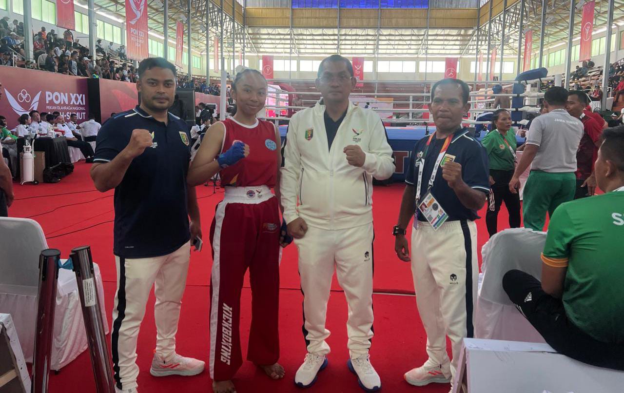 Aswarodi Beri Support kepada Atlet Kickboxing yang Berlaga di Semifinal