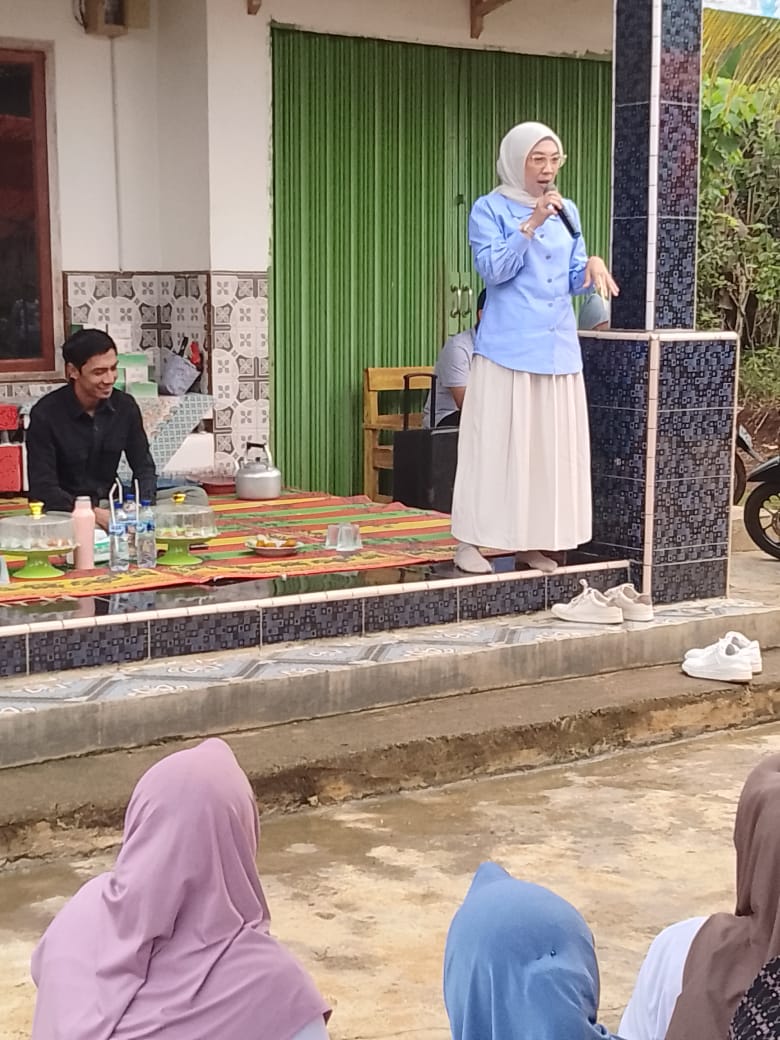 Balon Wabup Ayu Asalasiyah Bidik Pemilih Perempuan