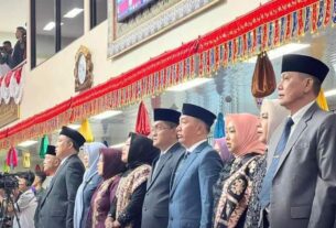 Pj. Bupati Lampura Hadiri Pelantikan Anggota DPRD Provinsi Lampung