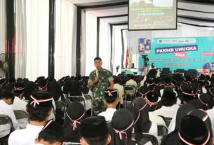 Dandim 0703/Cilacap Berikan Kuliah Umum Kepada Mahasiswa Unugha