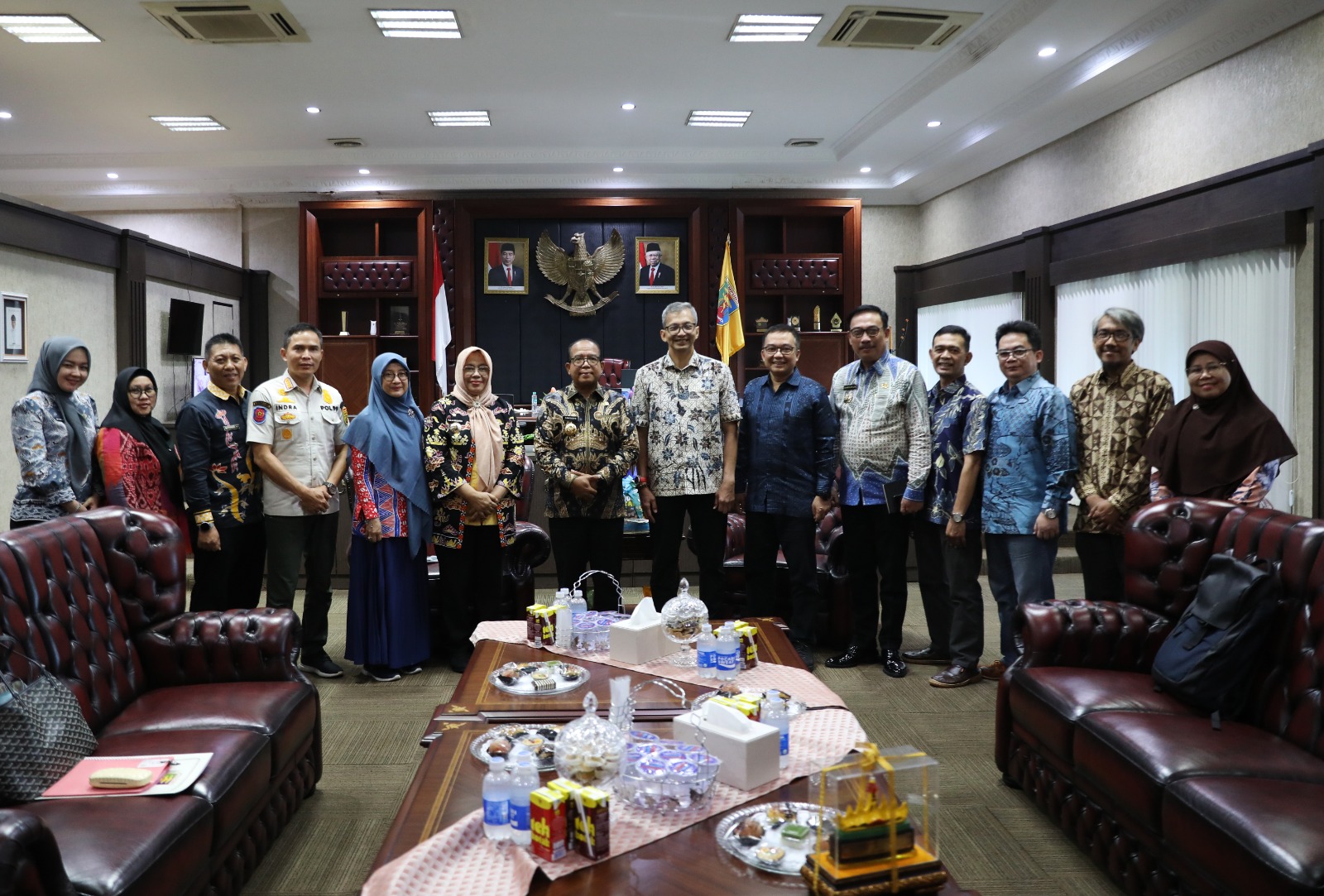 Pj. Gubernur Samsudin Terima Kunjungan LAZ Bakrie Amanah yang Memantau Perkembangan Pembangunan Masjid Al-Bakrie di Enggal, Bandarlampung
