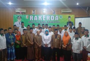 "Majelis ulama Indonesia (MUI) Kabupaten Tulang Bawang RAKERDA Dengan Tema " Menyongsong Sukses Sambut Barokah Untuk "SAI BUMI NENGAH NYAPUR"