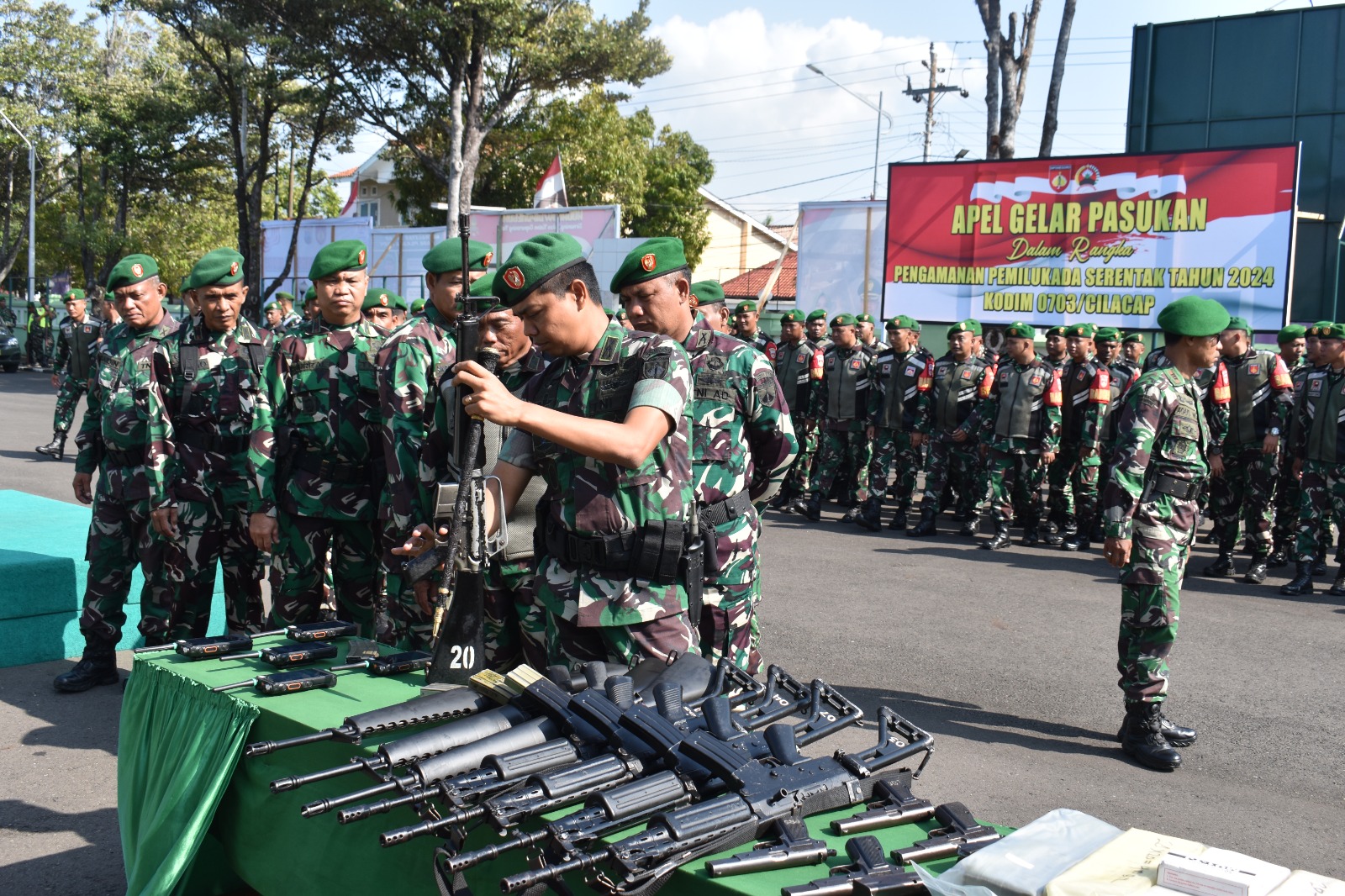 Pastikan Kesiapan Personil Dalam Menghadapi Pemilukada, Kodim 0703/Cilacap Gelar Apel Pasukan