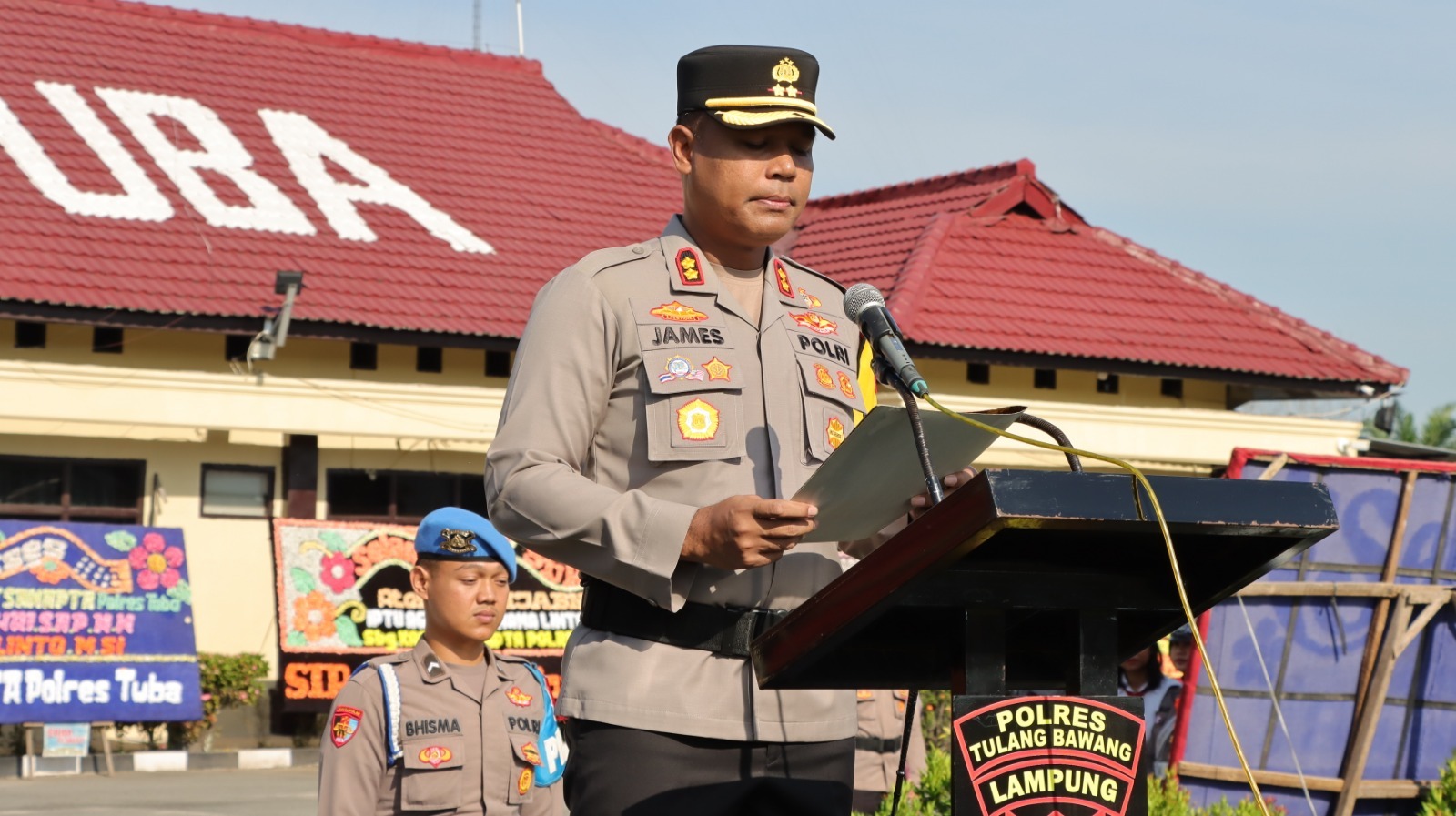 Polres Tulang Bawang Gelar Upacara Sertijab Kasat Samapta, AKBP James Sampaikan Pesan Ini