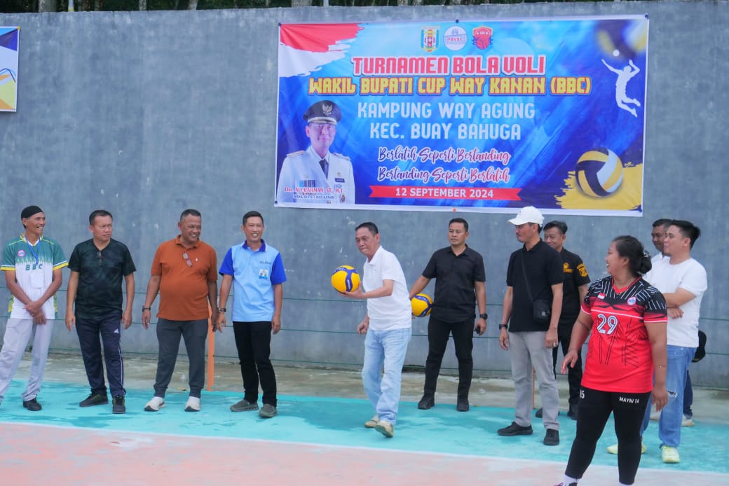 Ali Rahman membuka turnamen Bola Voli