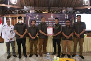 KPU Way Kanan melaksanakan rekapitulasi dan DPT